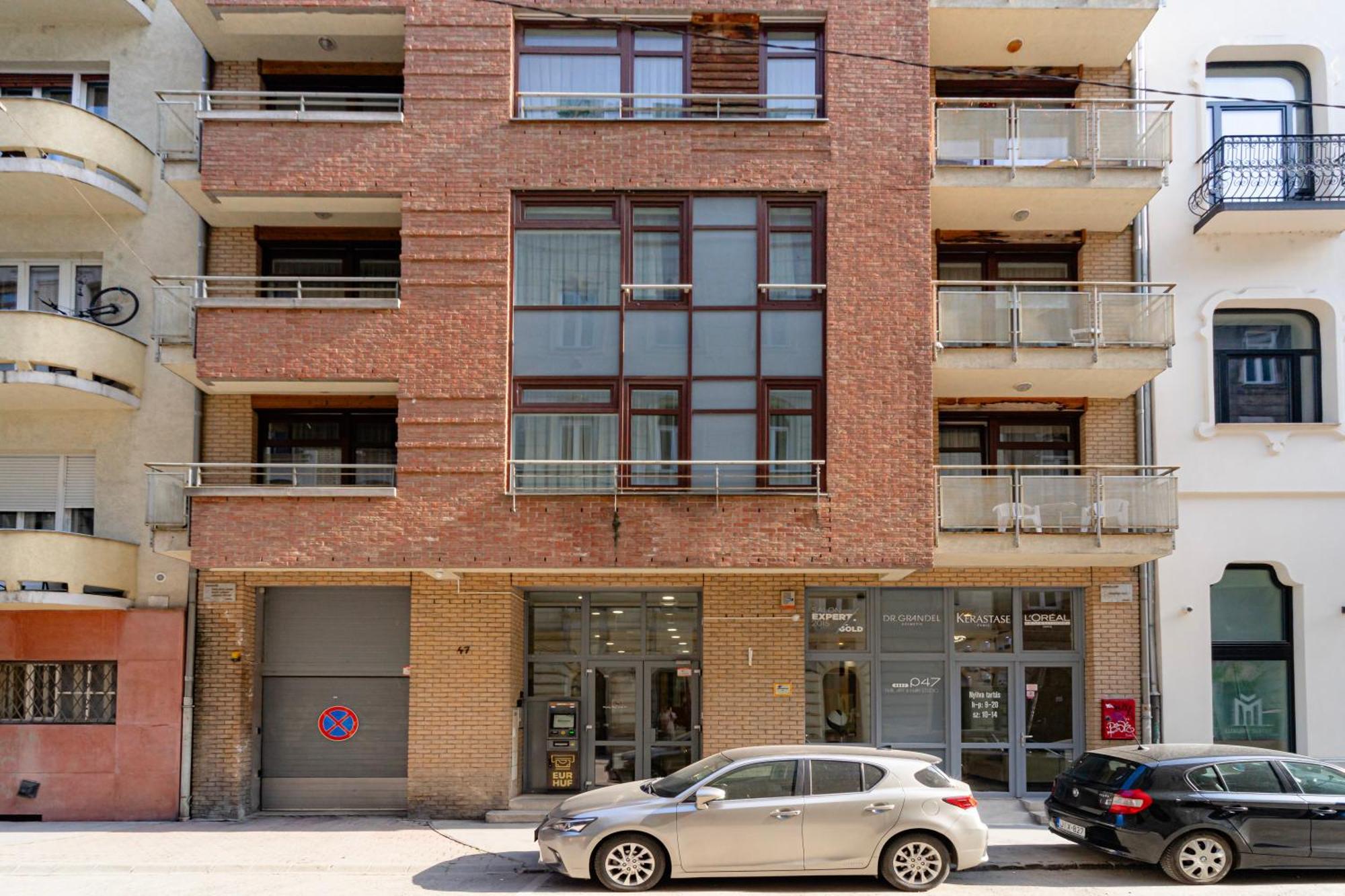 Budapest Central Home With Parking&Terrace Exterior photo